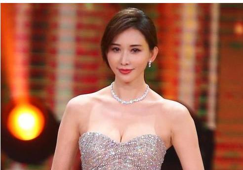 中国最丰满的美女_盘点全球十大 美女之国