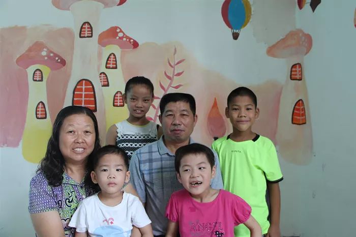 福利院孩子的生活 b60a3f7861b143aeaf828f308c9b0f3a.jpeg