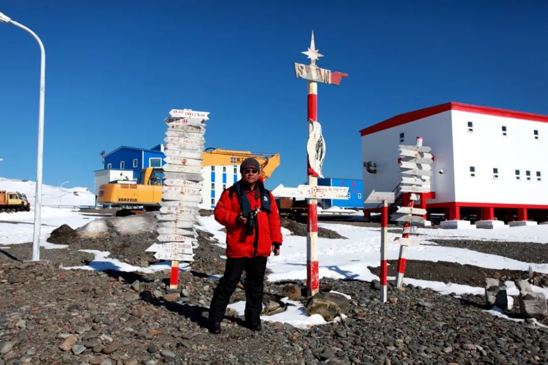 由冰岛赴北极地区的扬马延岛,斯瓦尔巴德群岛中国北极黄河站(新奥勒松