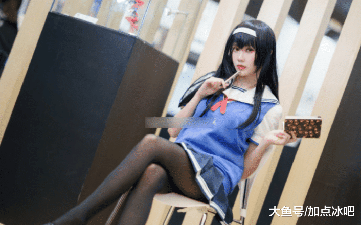 斗鱼2台换新欢,炼乳小姐姐身材颜值力压腐团儿