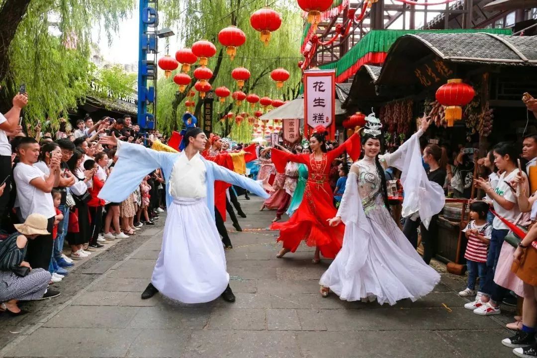 【彩色泡泡节】8.31日杭州宋城千古情一日游(含表演)