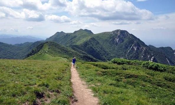 终南山是国家aaaa级旅游景区,世界地质公园,国家森林公园,国家自然