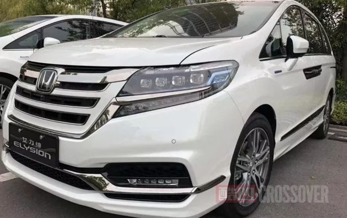 阻击大众东本艾力绅推混动版打油耗牌