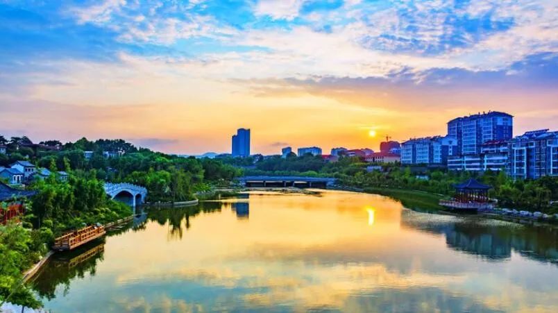 林州市和石佛寺比gdp哪个高_长安街唯一双地铁院墅,实景样板赏鉴(3)