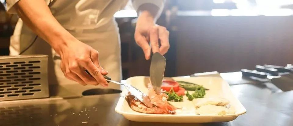 自己在家里做饭算到GDP里吗_惊呆了 原来地球上有两个昆山