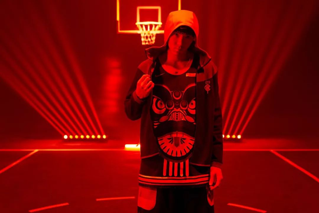 舞狮庆典！NIKE x CLOT 