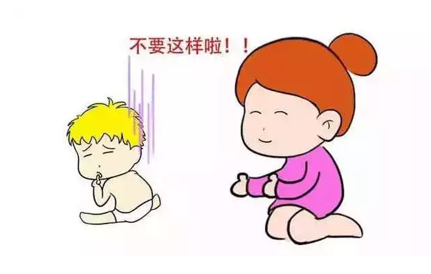                     优树育儿：宝宝为何爱咬指甲？妈妈别不当回事，这对宝宝危害很大