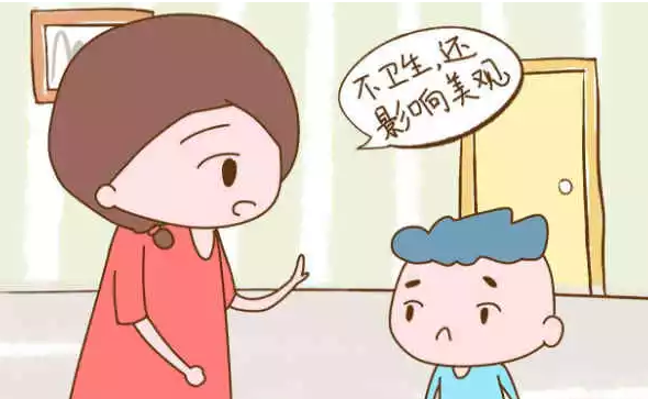                    优树育儿：宝宝为何爱咬指甲？妈妈别不当回事，这对宝宝危害很大