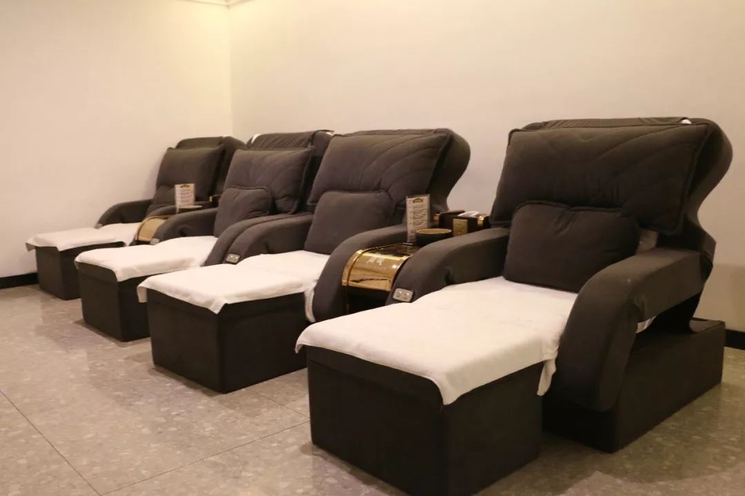 (今日头条)揭秘天台一家最美足浴SPA馆.