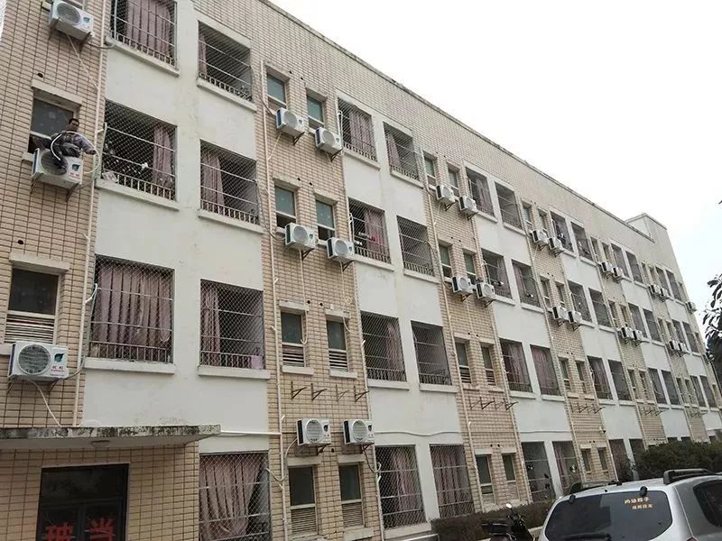 绵阳开元中学