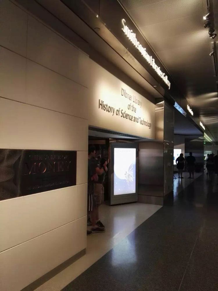 �����Ǵ�ѧΪʲô��ô����ȥ��?