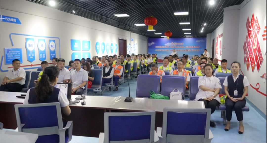 急救中心和医院的急诊区别 61713eec66134f34aebf75c2744912fe.jpeg