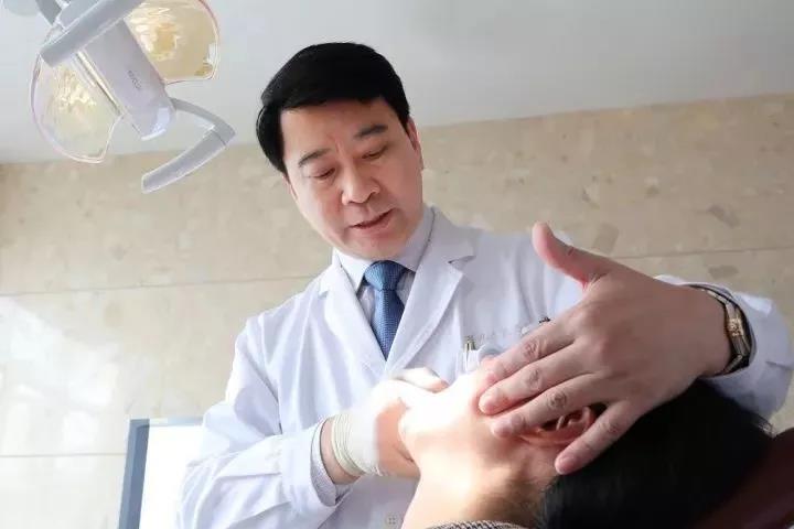 记第三届"仁心医者•上海市仁心医师奖"获得者上海九院张陈平_口腔