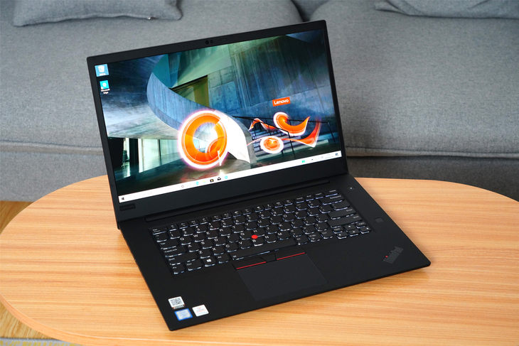 原创轻薄外观澎湃性能thinkpadp1隐士2019专业移动工作站评测