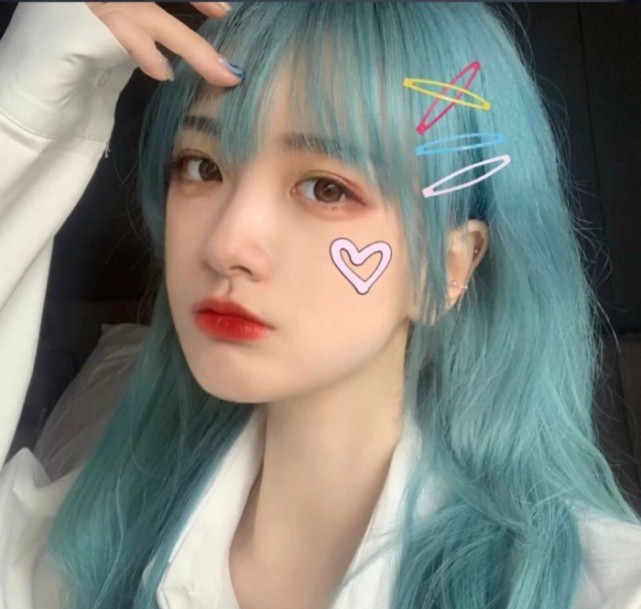 图片微信头像女生可爱 76585b77115f4af59e30690220cfd770.jpeg