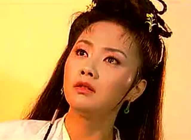 看马雅舒年轻照片, 再看刘诗诗照片, 才懂吴奇隆