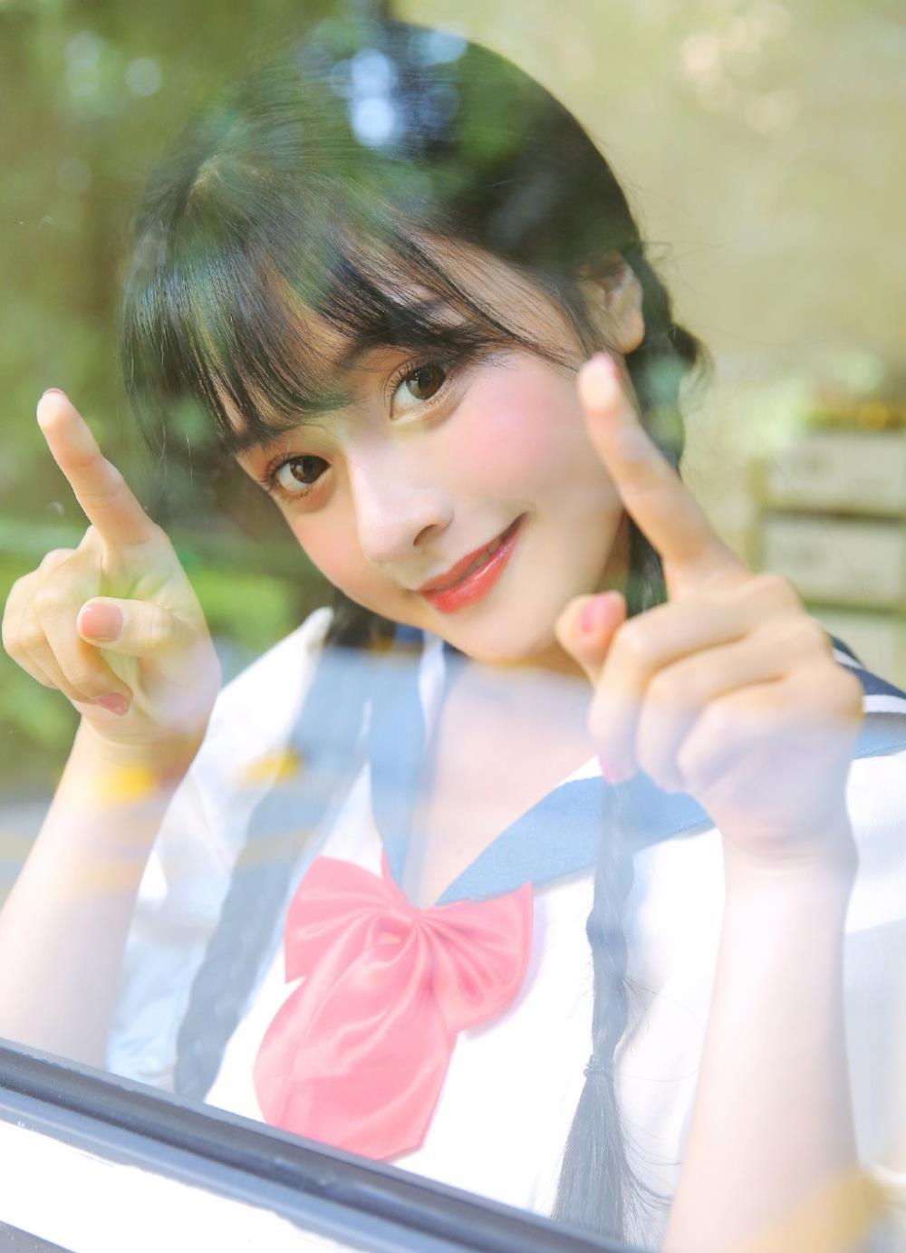 性感美女时尚写真,可爱清纯校园学生妹马尾辫美少女