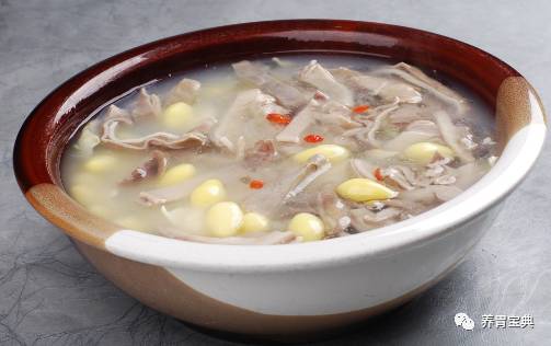 什么炖猪肚能治疗胃病 9301f0d337e74c9f8ceab1cc86a2ff07.jpeg