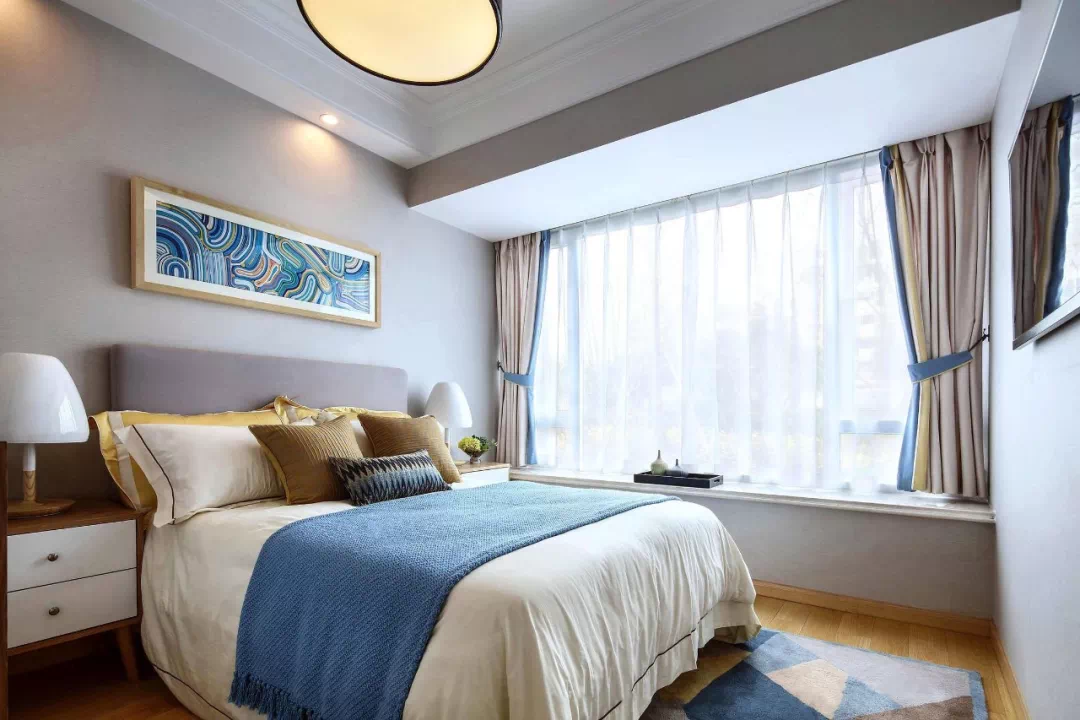 飘窗不能打的主卧怎么设计 963809a1772d4b4880071d4601f20c33.png