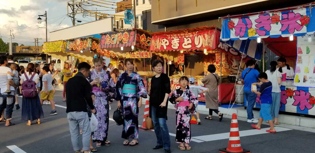 炎炎夏季在日本享受庙会盛宴