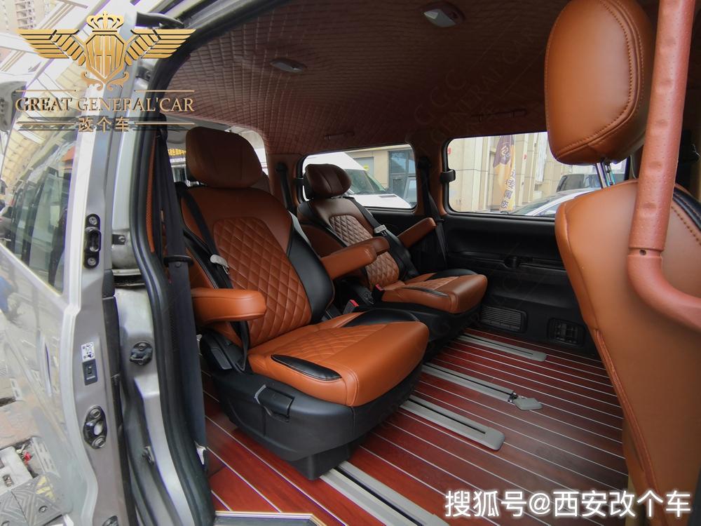 ggc10万的江淮瑞风花2万做内饰改装效果堪比30万的豪华商务