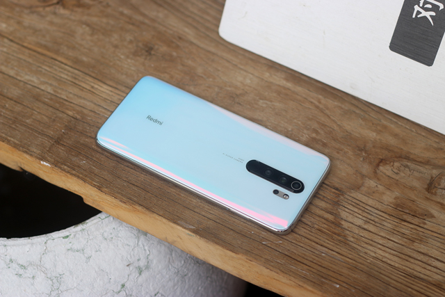 红米redminote8pro官方实拍外观不像是1399元的手机