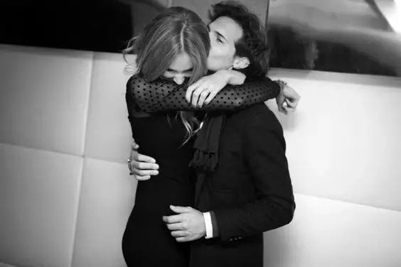 怎么当网红的摄影师 30adf1d58e854c4dac9d5dcfbd00b029.jpeg