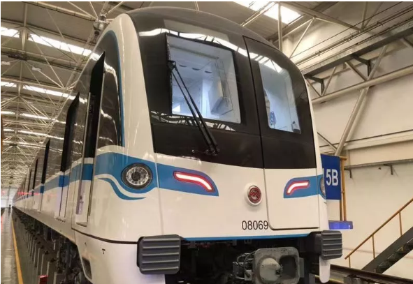 中国e车网讯:为配合运营调整,上海轨地铁8号线已经做好了新增购08c04