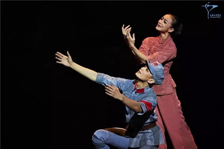 什么叫做爱情舞蹈 6b2de835c4464a7f84f7712322279d9b.jpeg