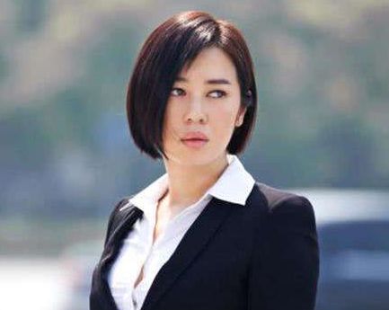 她与导演同居12年却遭抛弃,靠实力逆袭成影后