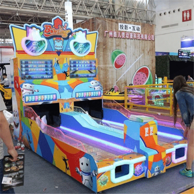 正契合五彩缤纷的夏季 看着五颜六色的蛋糕 心情也犹如阳光般明媚开来
