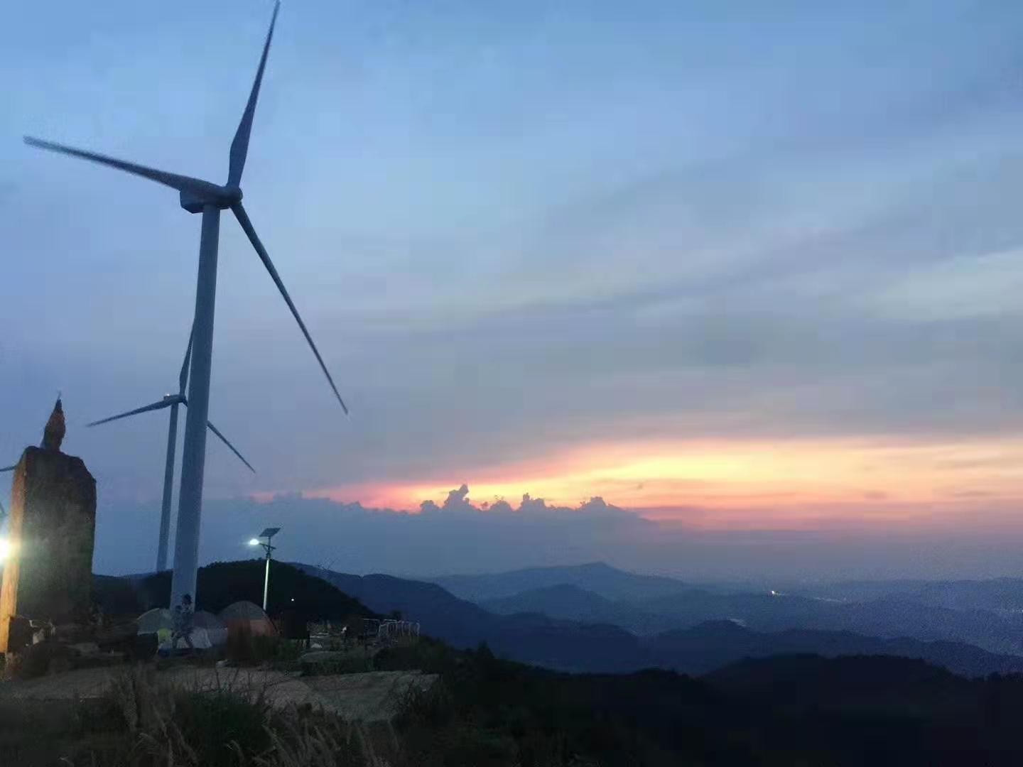 2020长沙宁乡神仙岭滑翔伞基地·风电场烧烤露营点·自驾旅游攻略简介