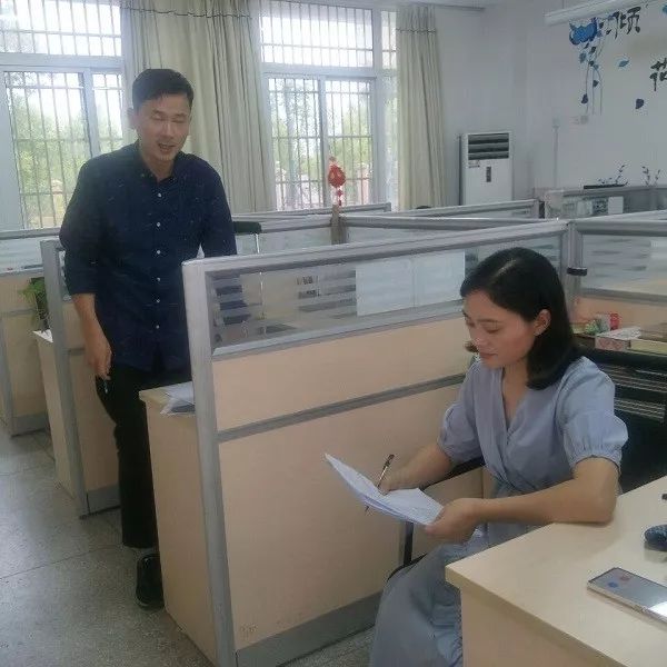 无生上课炼技能 专家引领促进步