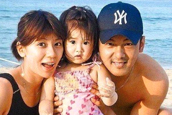 我的幸福小生活早期和父亲视频 ae002a6a2b574fe7b42b8aae211184f6.jpeg