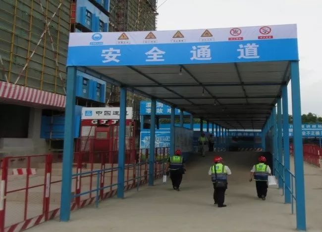 基坑防护网,钢筋加工棚 出入口护头棚,水电加工棚 电闸箱防护棚等设施
