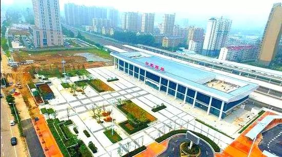 衡阳东站几台几线 e5ad927250794153a65ef58419e3bb88.jpeg