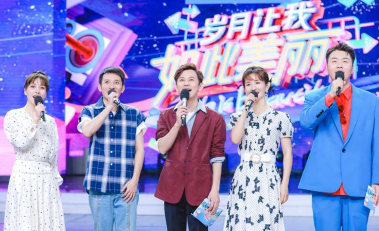 何炅谢娜最新主持的综艺节目 0145320c0dc64f95beae6c4f3e1be1ae.jpeg