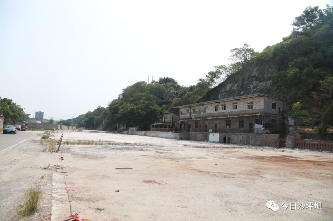 沙坪坝这些违法建筑拆了!