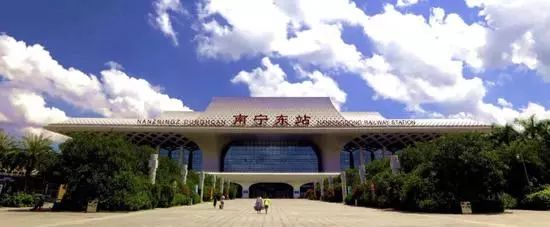出行更方便!百色往这些方向又加开动车!