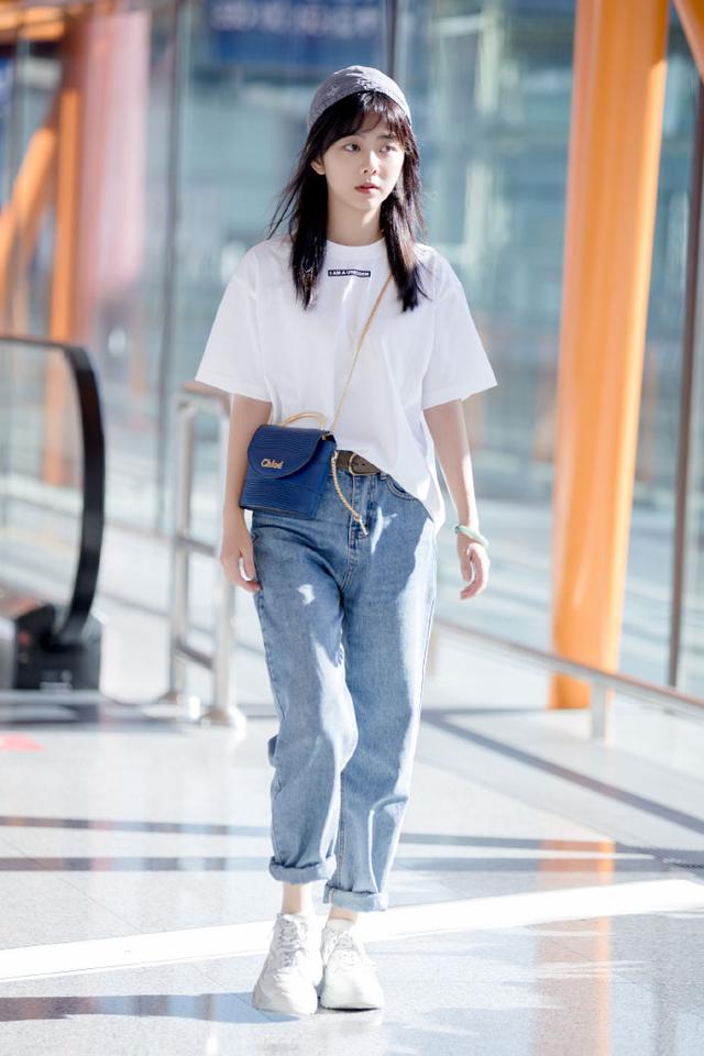 18岁女生怎么瘦大腿 663a2d8e25804c27994b8decfd55cb0a.jpeg