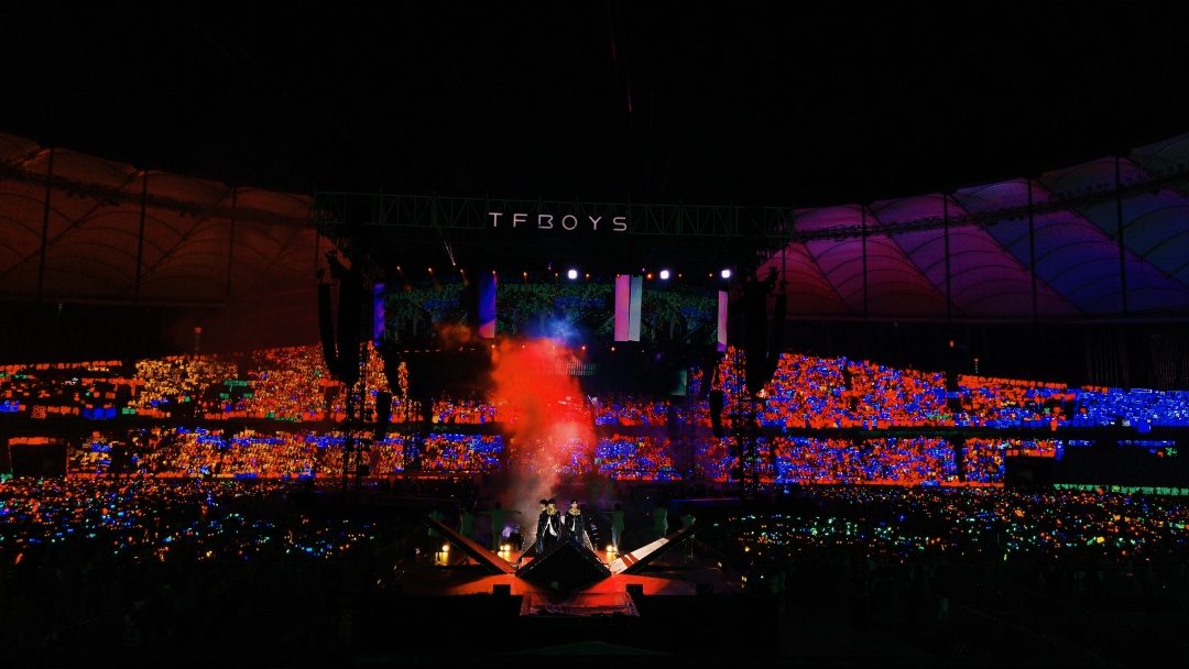 你想知道的tfboys六周年演唱会舞美,音响,灯光,视频设计都在这里!
