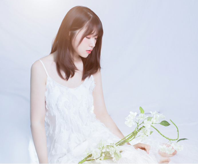 乐坛新生代歌手婧一抒情首发最新歌曲《叹》