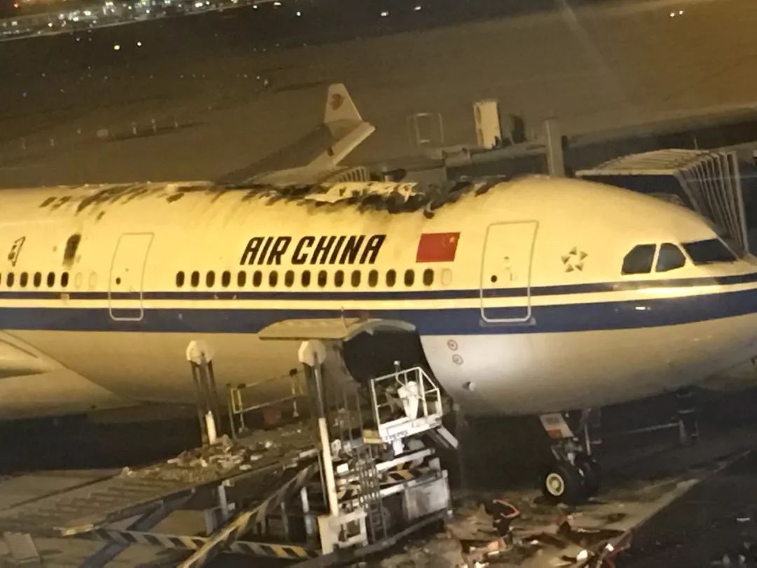 飞机为什么不能带锂电池 88a78acb25914bf4b249bac55b7db518.jpeg
