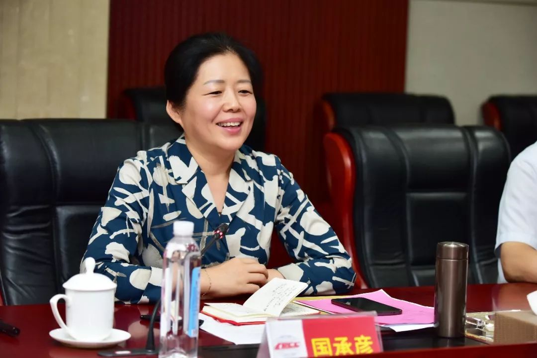 庄纪栋会见济南市槐荫区委书记国承彦