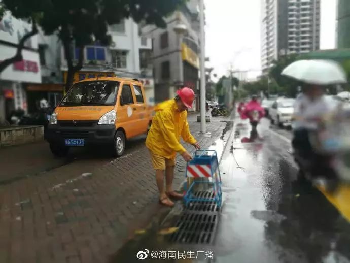 海南人为防台风有多拼，鸡羊车放屋里