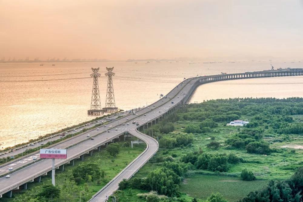 洪湖市有多少人口_洪湖市有特警图片(2)