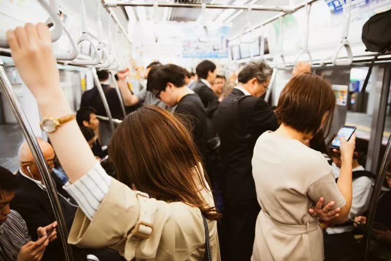 电车内你都能干啥？10项日本电车搭乘需知 乘客