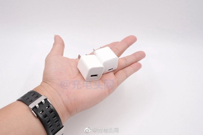 “超级五福一安”USB-C充电器曝光：小巧尺寸，18W功率