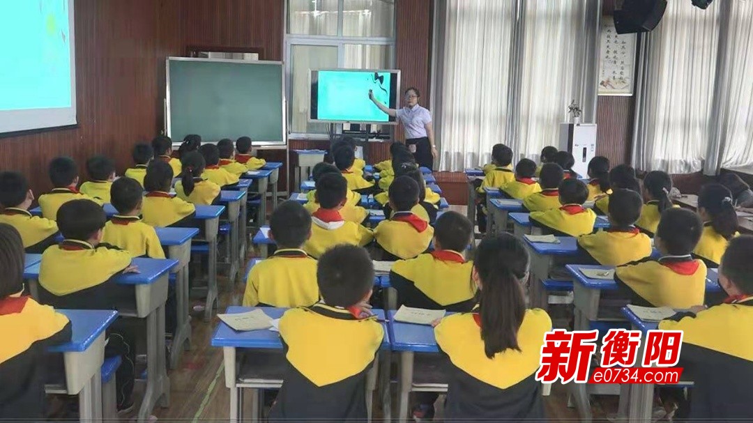 今秋衡阳中小学收费项目和标准已出炉!这四类学生免收学费!