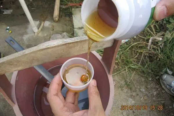 原创药害药效差可能是农药未二次稀释科学用药二次稀释很重要